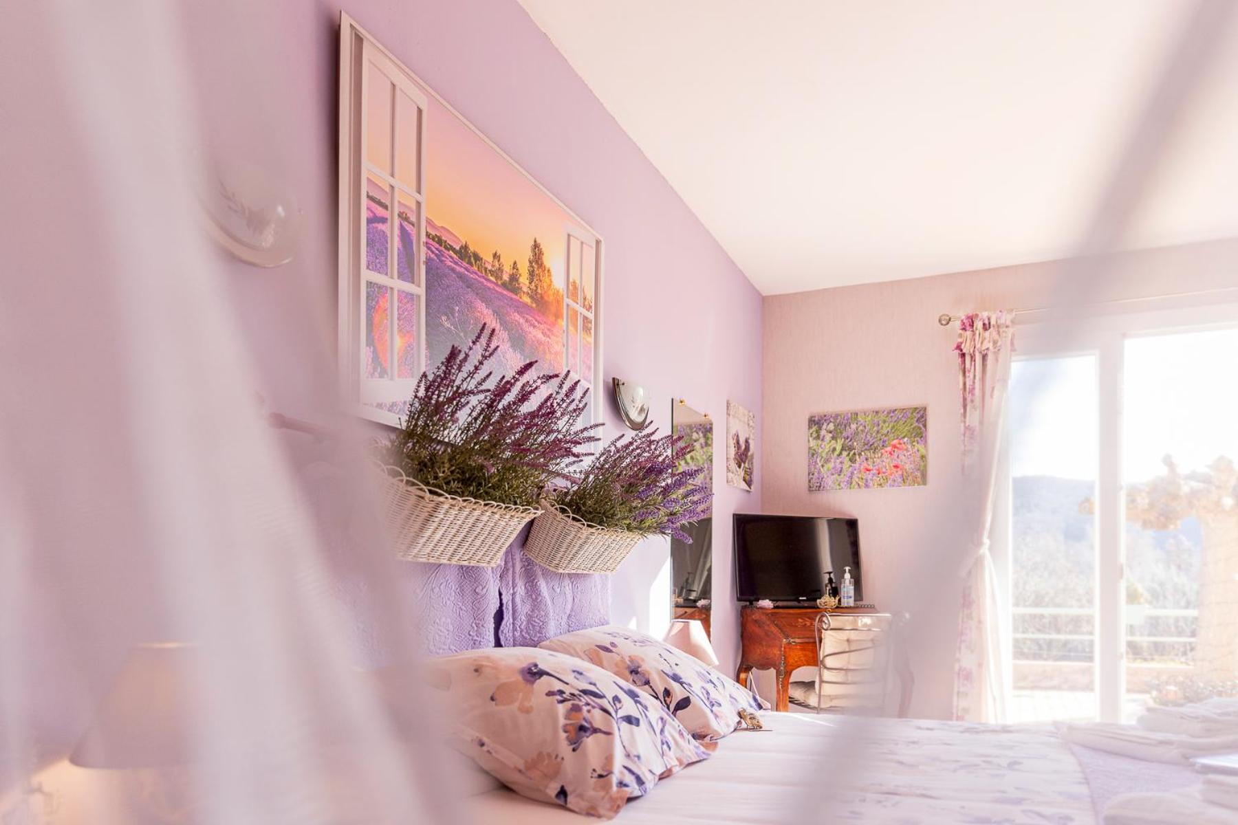 La Bastide Des Roses Bed & Breakfast Saint-Julien-d'Asse Dış mekan fotoğraf